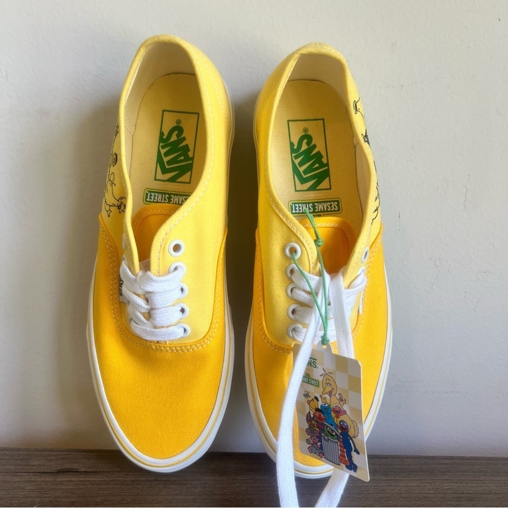 Vans NEW Sesame Street X Authentic Sesame Street Family Unisex Shoe Size 8 / 6.5 - Picture 8 of 11
